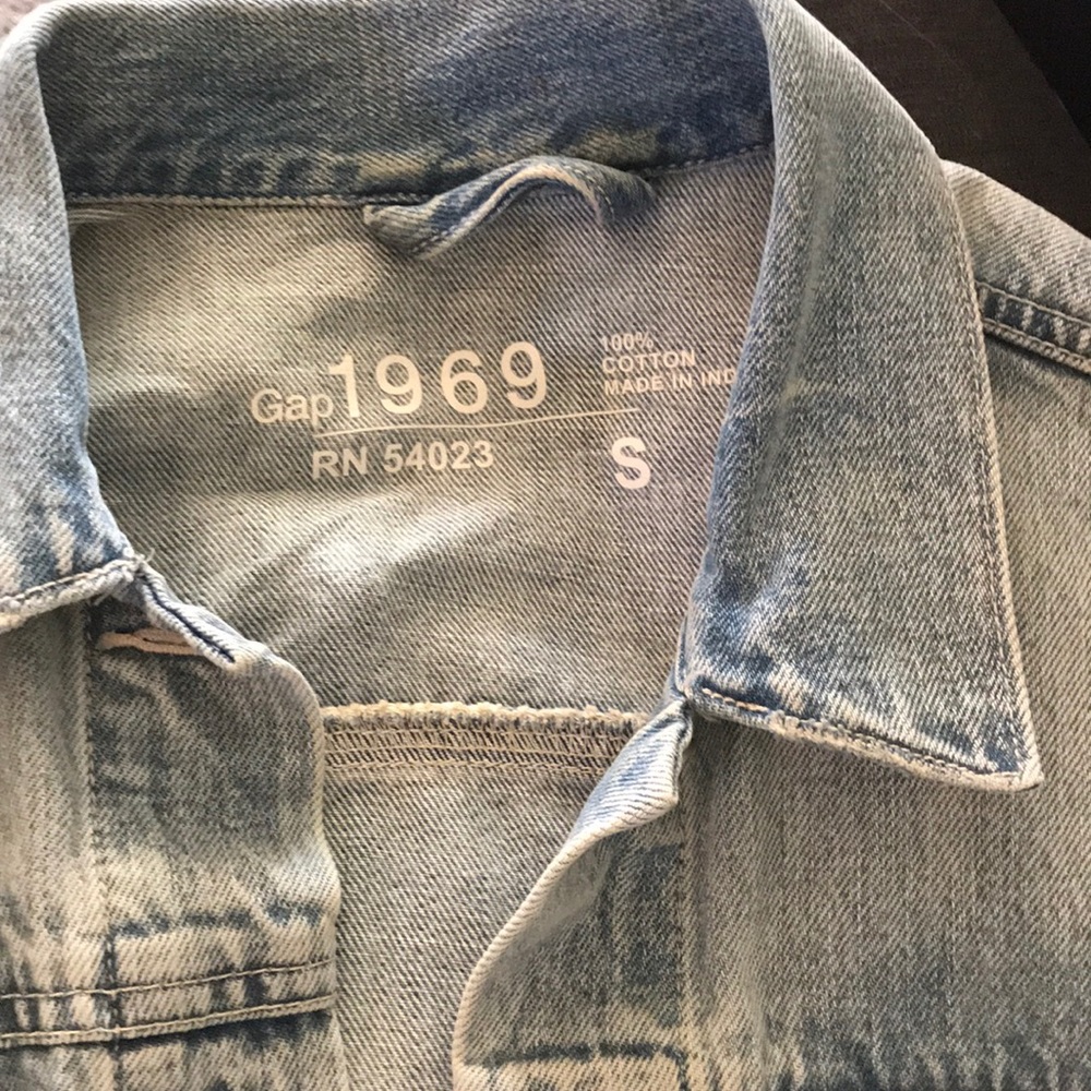 GAP jacket - Picture 2 of 3